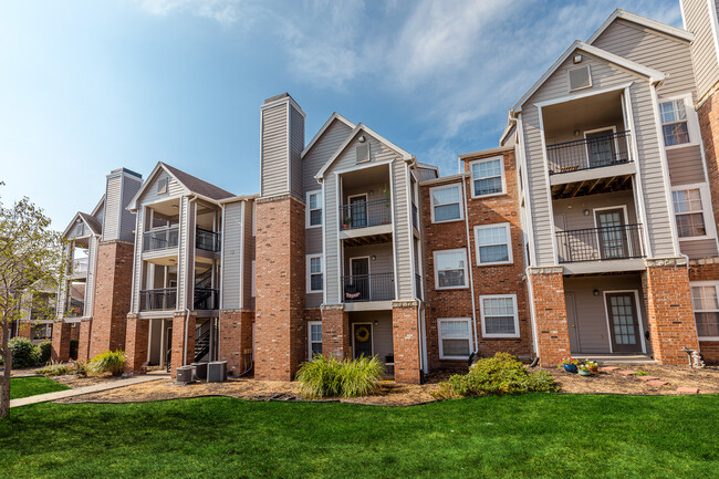 Building - The Reserve at Lenexa