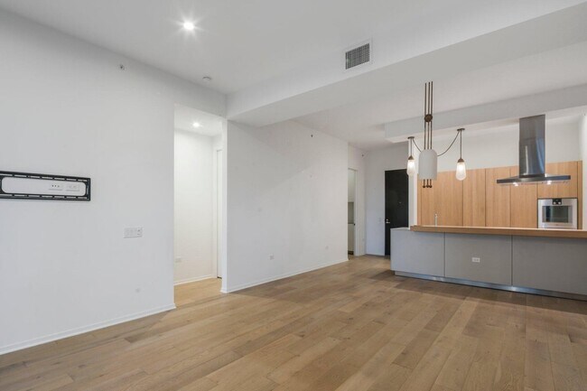 Foto del edificio - 7120 E Kierland Blvd