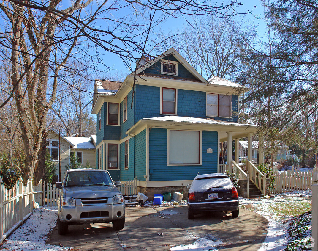 Foto del edificio - 271 Montford Ave