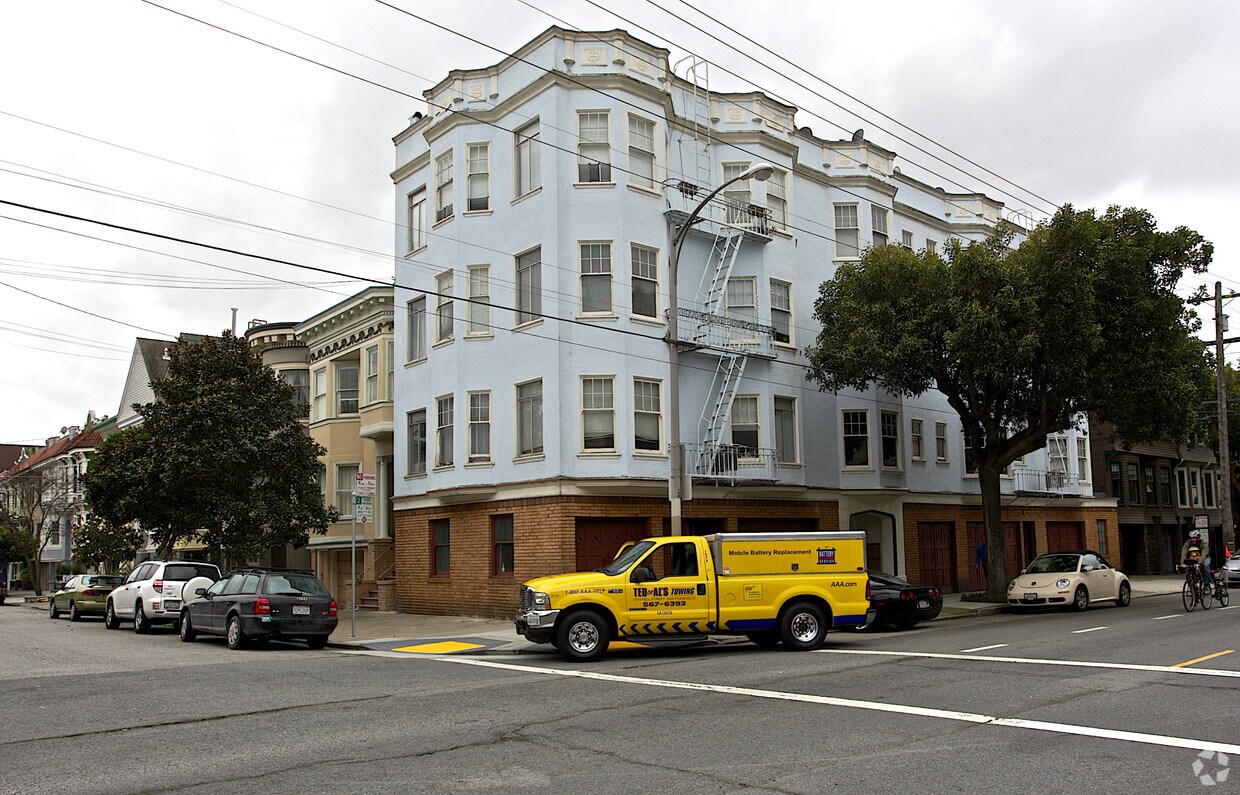 Foto del edificio - 601 Lake St