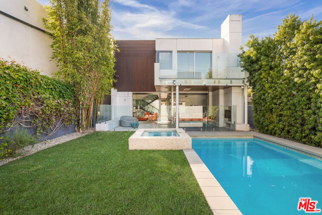 Foto principal - 714 California Ave