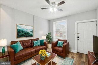 Building Photo - 1825 E Harold St