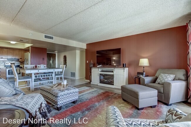 Building Photo - 2 br, 2 bath House - 7940 E Camelback Road...