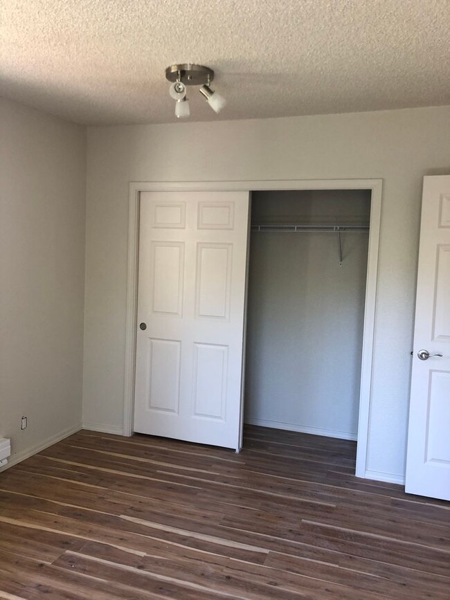 Foto del edificio - New Construction. Brand New large 2 bedroo...