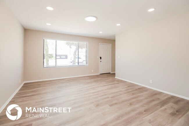 Building Photo - 842 S Revolta Cir