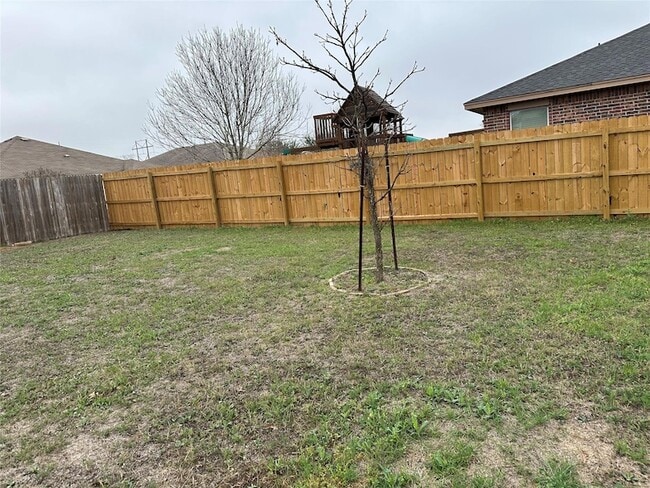 Building Photo - 307 Wildcat Dr