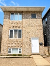 Building Photo - 1719 S Ruble St