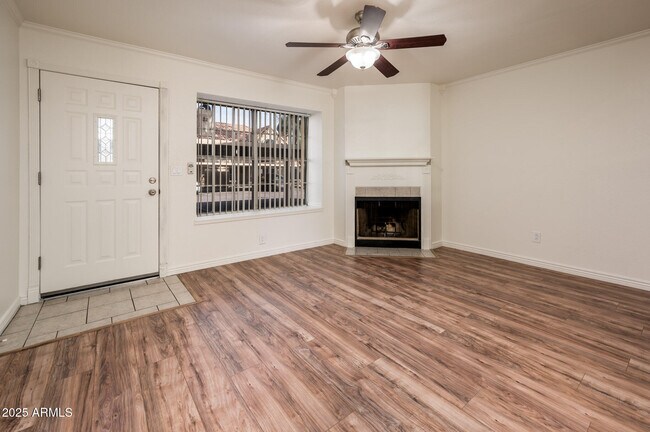 Foto del edificio - 4601 N 102nd Ave