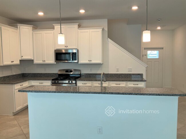 Building Photo - 3092 Hover Hall Ln