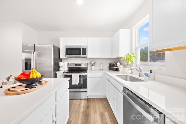 Foto del edificio - 4447 Wild Rdg Dr