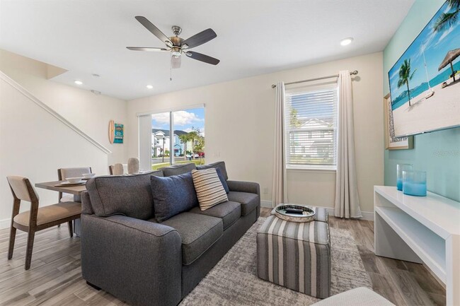 Building Photo - 2979 Castaway Ln