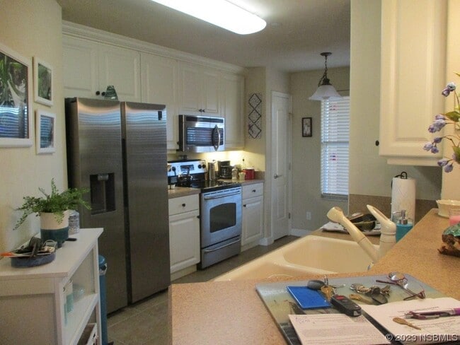 Building Photo - 424 Luna Bella Ln