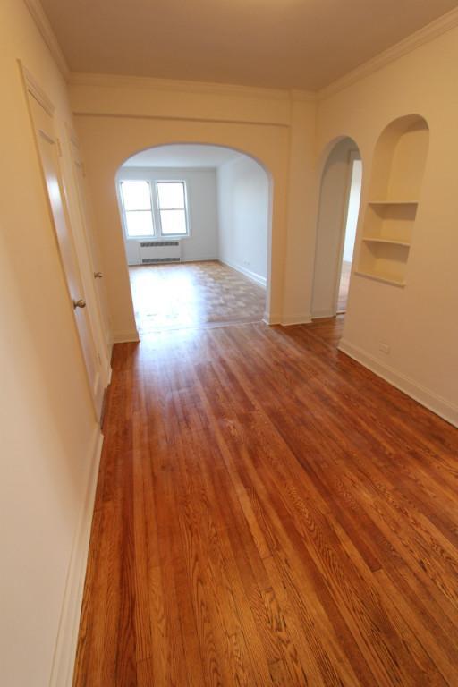 Foto del edificio - 1 bedroom in Sunnyside NY 11104