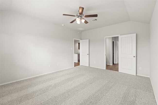 Foto del edificio - 6414 Clyde Arbor Dr