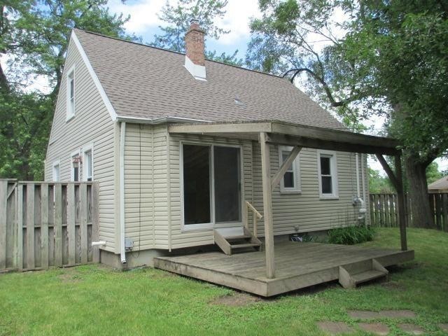 Building Photo - 3364 Oakwood St