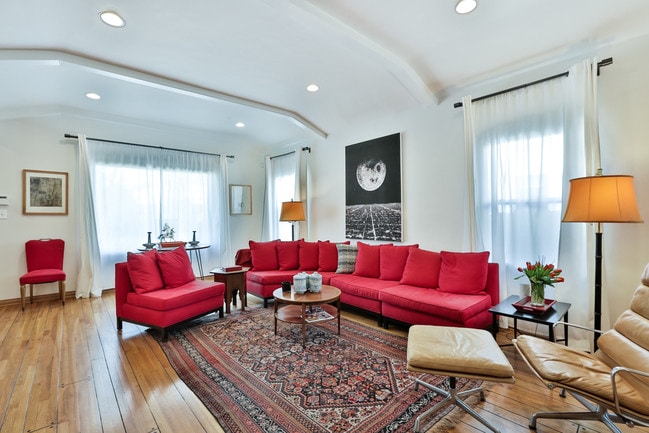 Living Room - 744 N Martel Ave