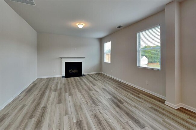 Building Photo - 769 Oakmont Trce