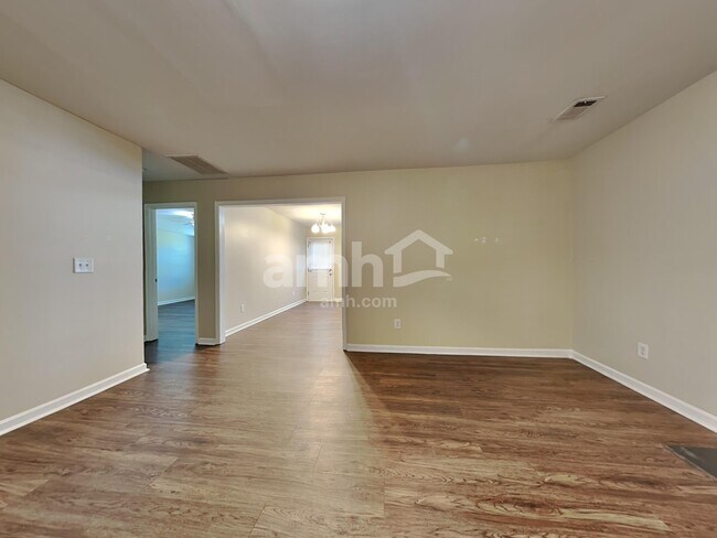 Foto del edificio - 5729 Brookfield Pointe Dr