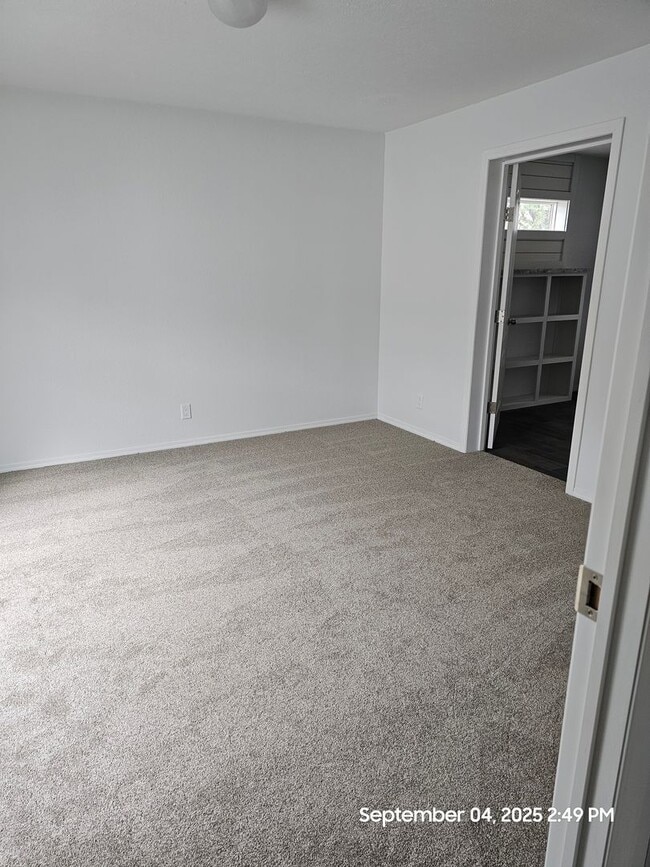 Building Photo - 3 bed 2 bath Manufactured Home