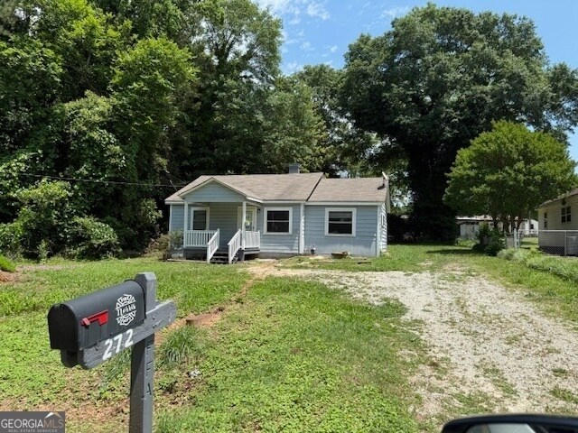 Primary Photo - 272 Carolina St