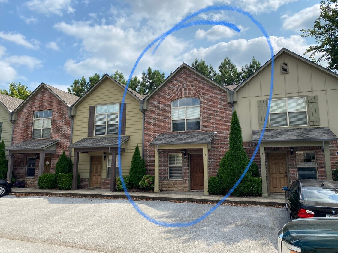 2209 Ellington Dr Unit B, Springdale, AR 72762 Condo for Rent in