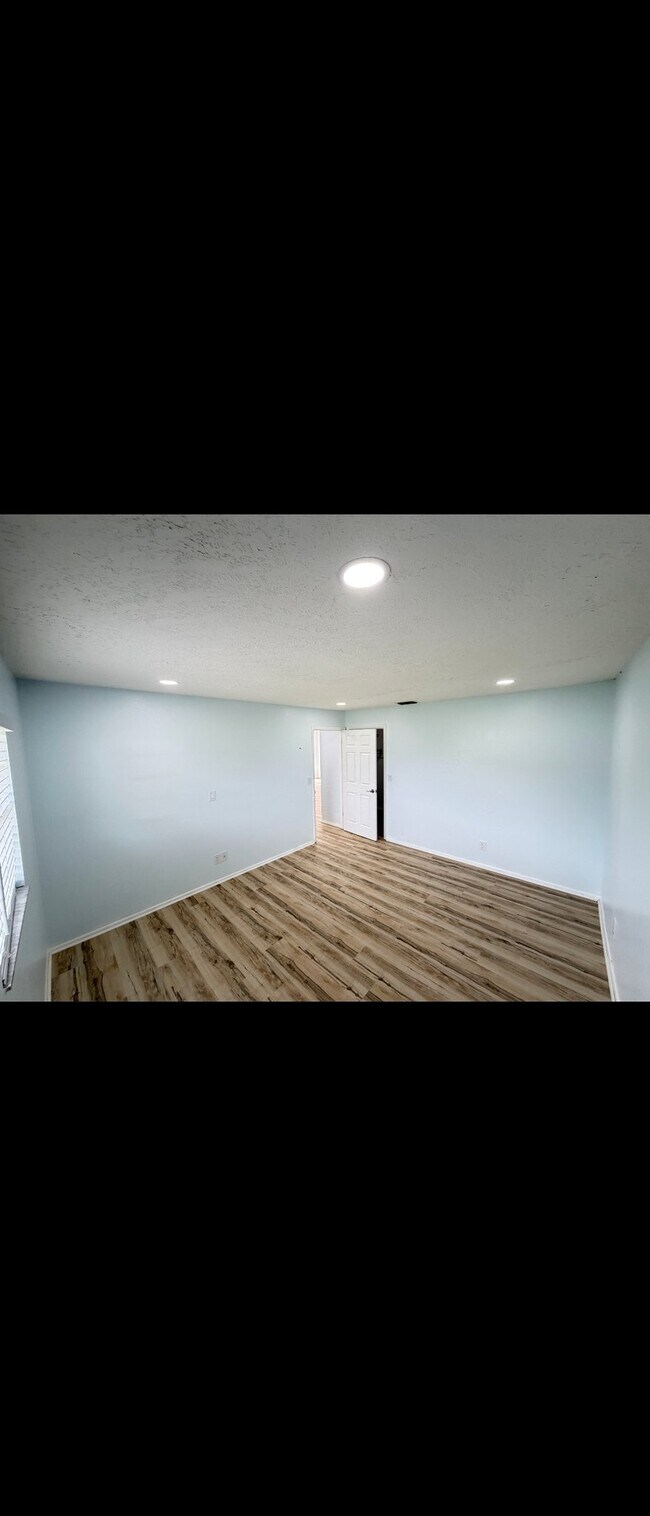 Foto del edificio - 5040 SE 30th St