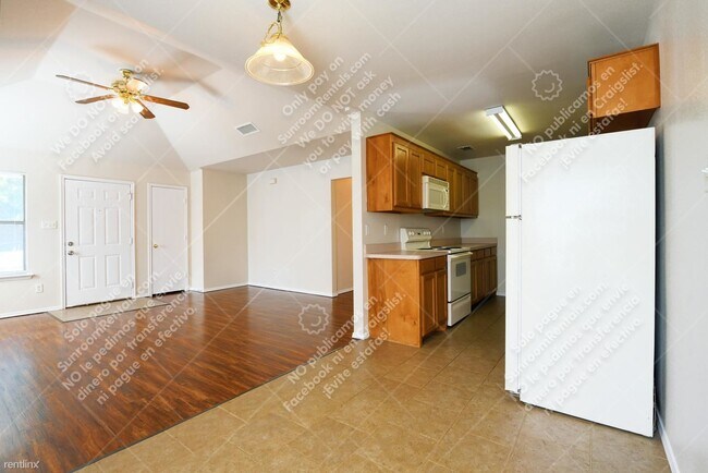Foto del edificio - 2 br, 2 bath Duplex - 133 Stewart Bend Ct A A