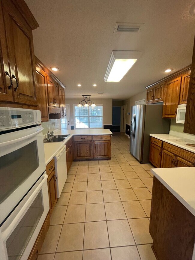 Foto del edificio - Available January!