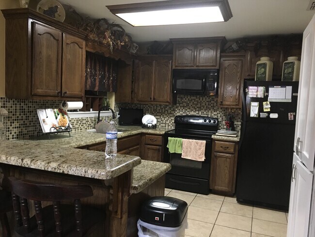 Foto del edificio - 1923 Largo St