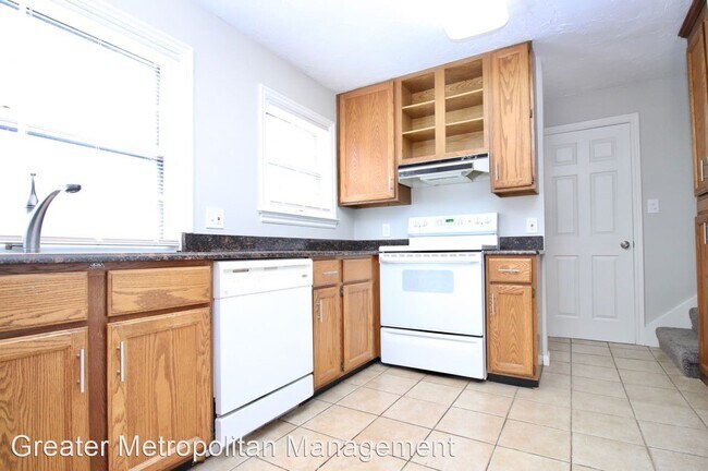Building Photo - 3 br, 1.5 bath House - 3646 Meadowbrook Blvd