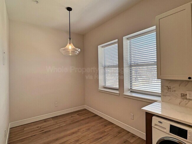 Foto del edificio - 3327 Tejon St