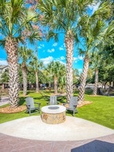 Building Photo - Harbor Cove Apartments