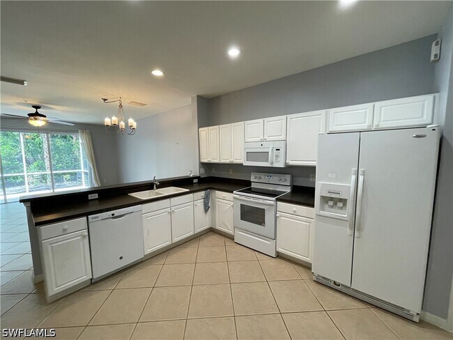 Foto del edificio - 16090 Caldera Ln