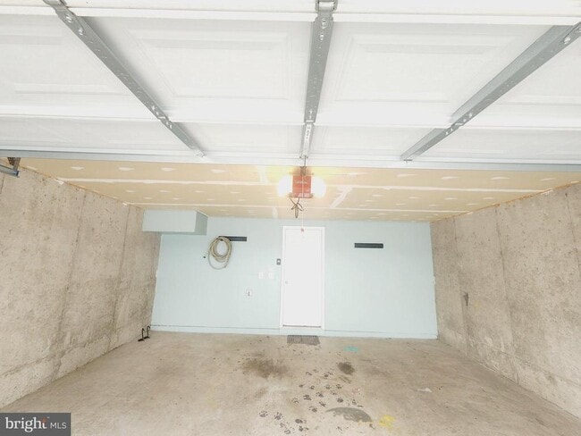 Building Photo - 22636 Sweet Jen Terrace