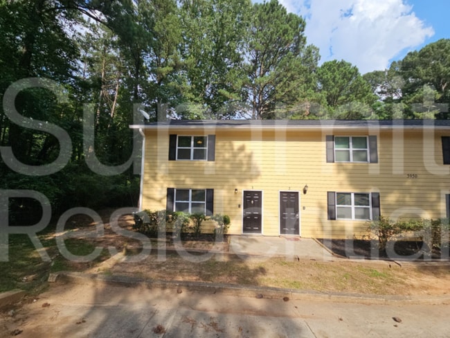 Building Photo - 5950 Stonewall Dr
