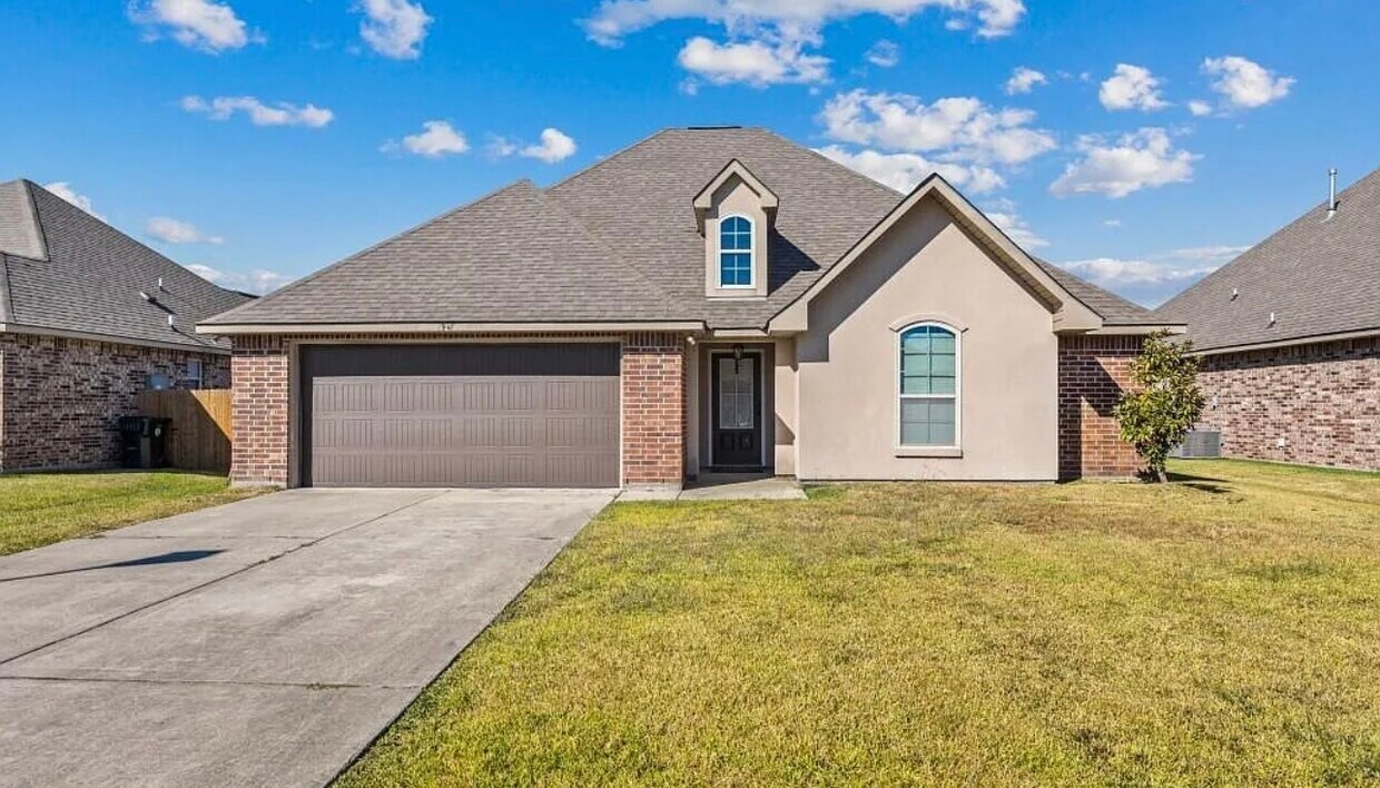 1947 Chandler Ave, Lake Charles, LA 70607 House for Rent in Lake