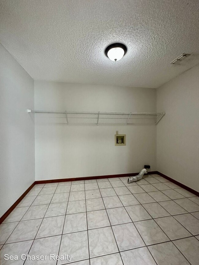 Building Photo - 3 br, 2 bath House - 539 Harrison Ave