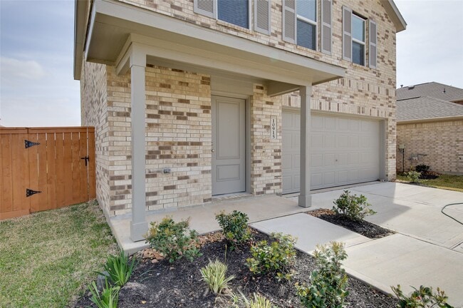 Foto del edificio - 10915 Tawny Rdg Dr