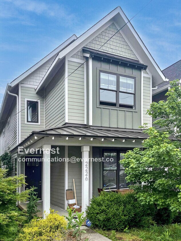 Primary Photo - Modern 4-Bedroom Home with Prime Comfort a...