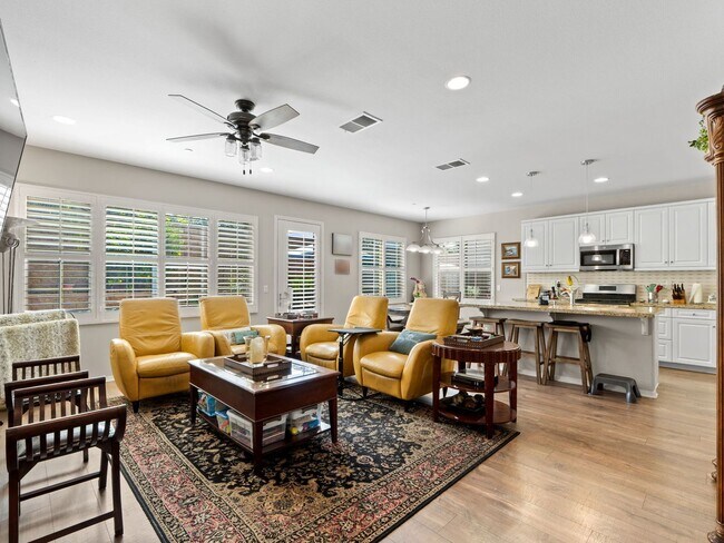 Foto del edificio - 2073 White Alder Ln