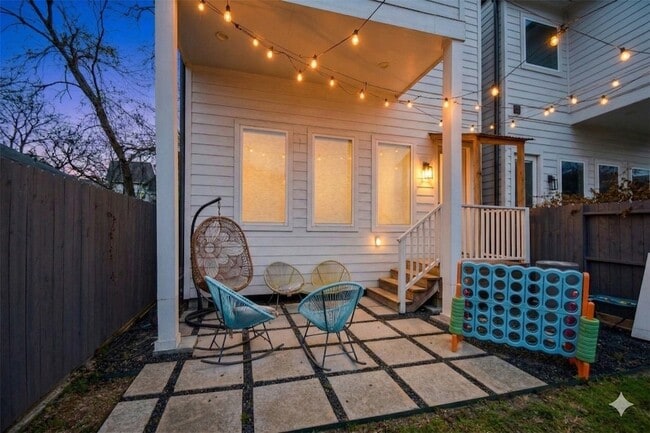 Photo - 1504 Evelyn St House