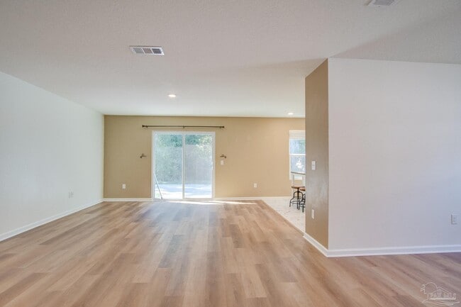Foto del edificio - 7809 Maxton Rd