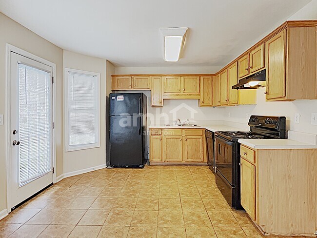 Foto del edificio - 6409 Harvester Cir