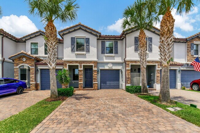 Building Photo - 12994 Anthorne Ln