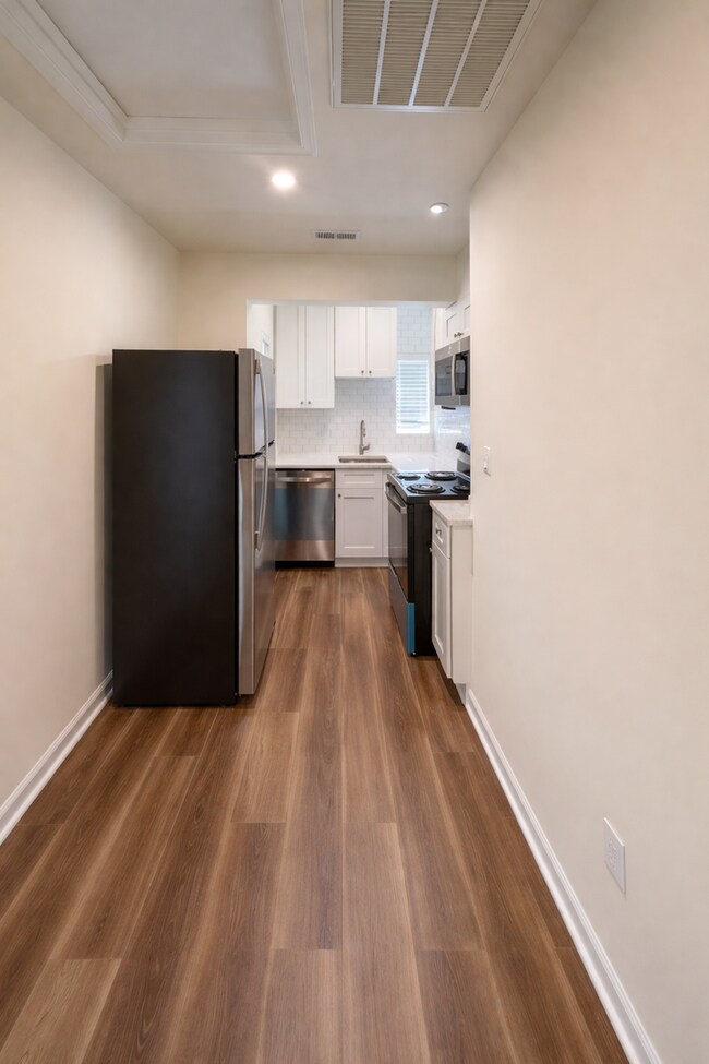 Photo - 333 Delafield Pl NW Apartment