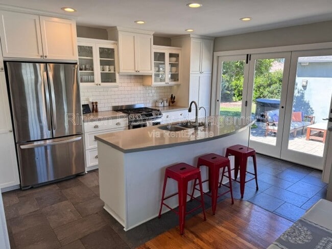 Foto del edificio - 517 Valmore Ave