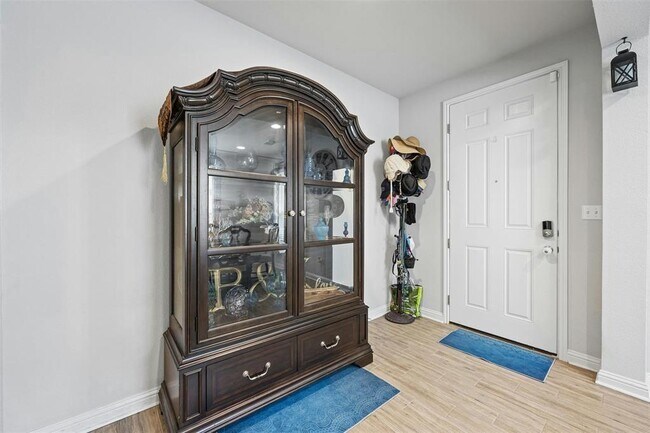 Building Photo - 2429 Caddo Canoe Dr
