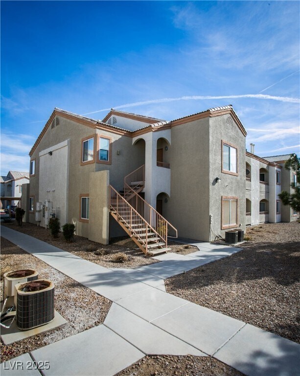Foto del edificio - 4655 Gold Dust Ave