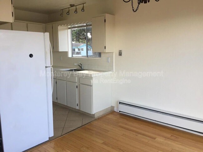 Foto del edificio - 900 Belden St