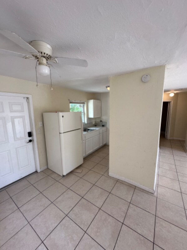 Foto del edificio - 821 9th St